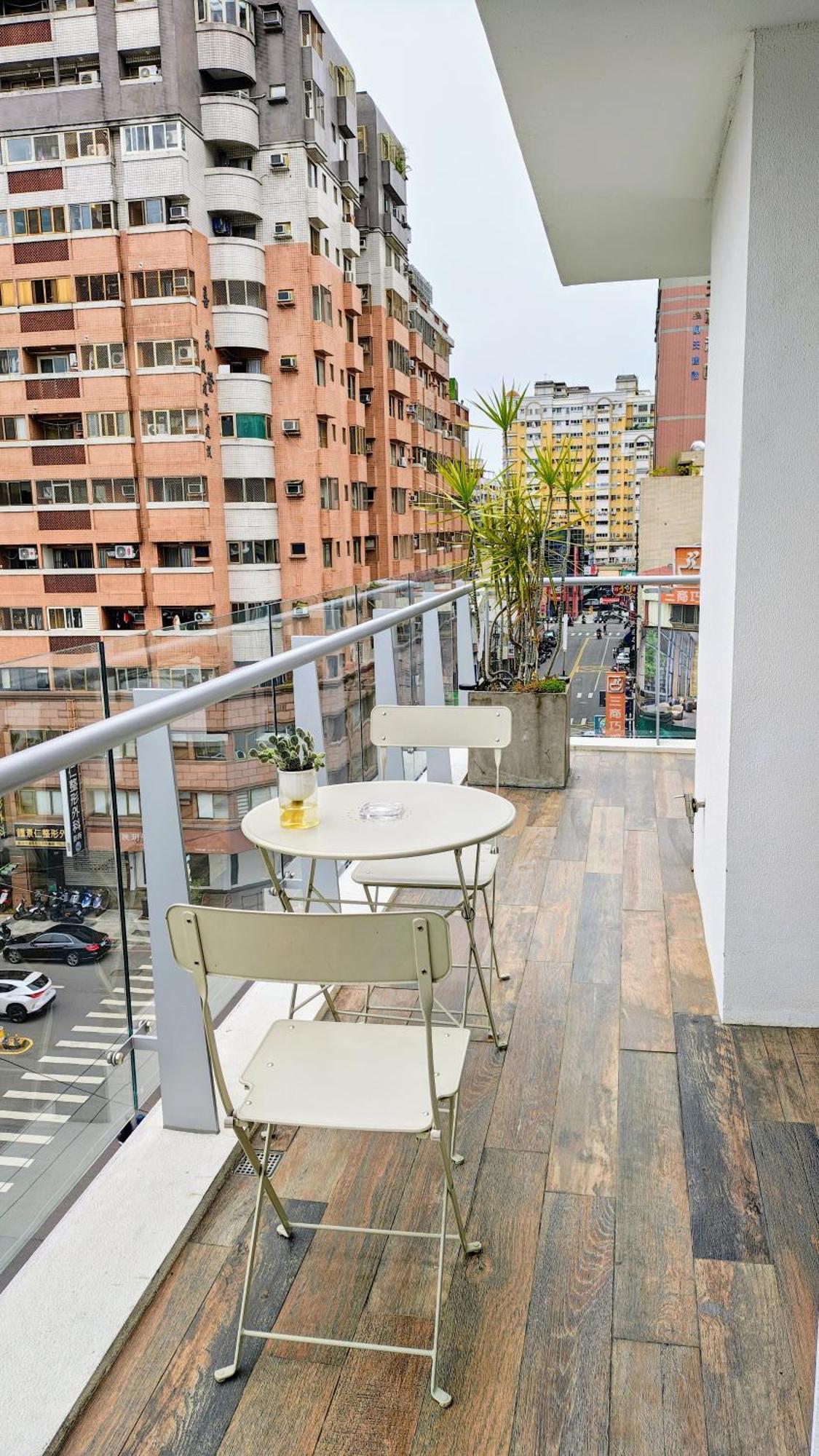 Hotel Mapp Тайчжун Экстерьер фото