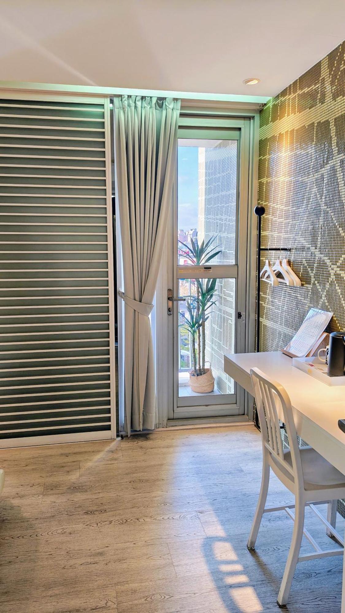 Hotel Mapp Тайчжун Экстерьер фото